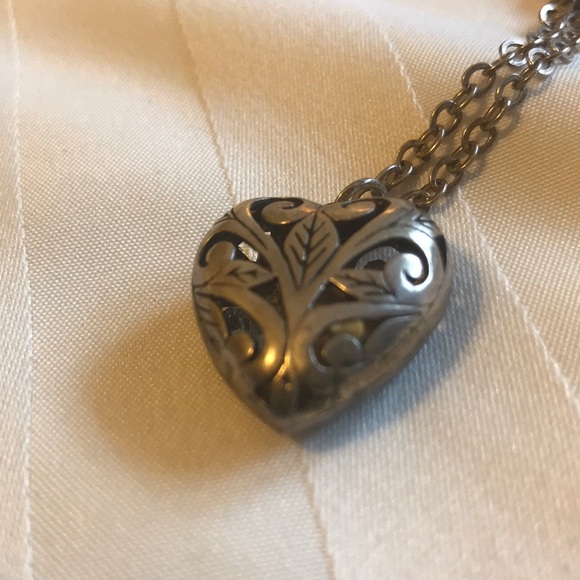 VINTAGE 1955 JELAINE SS HEART PENDANT NECKLACE - Picture 5 of 6